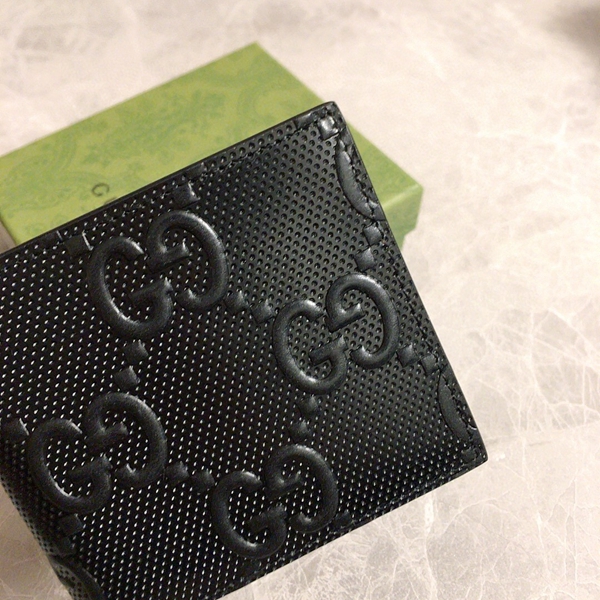 グッチ財布 レプリカ背面デザイン